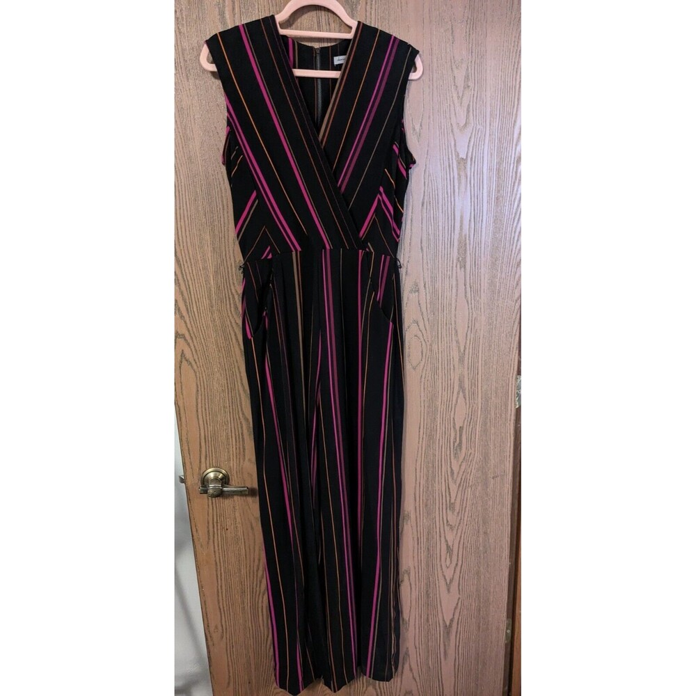 4/$12 Danny And Nicole Size 8 Jumpsuit